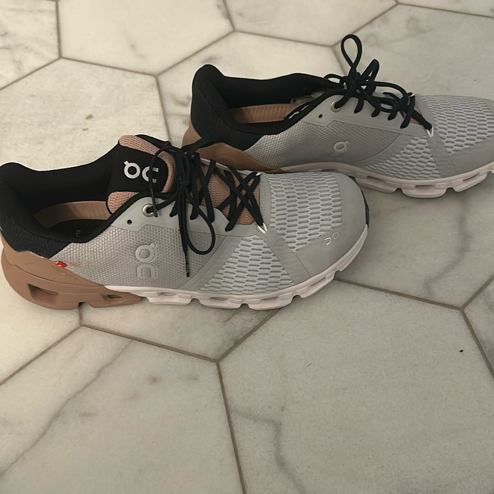 CloudFlyer shoes